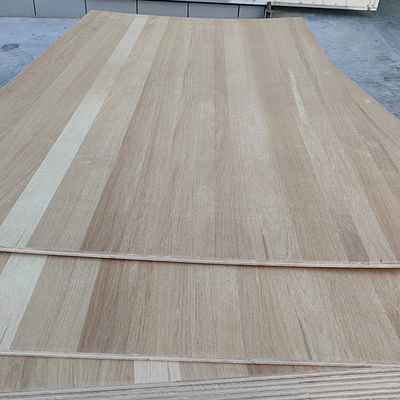 Panneaux de placage en chêne blanc en bois massif en paulownia