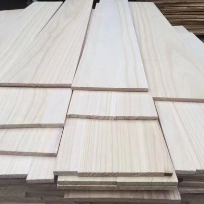 A/B Grade 3 mm Paulownia Bois massif m3 pour la solution de projet Capacité différente