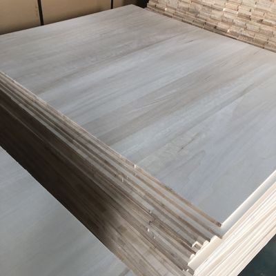 Couleur naturelle Qingfa Paulownia Planche de bois Capacité de résolution de projet en conception graphique
