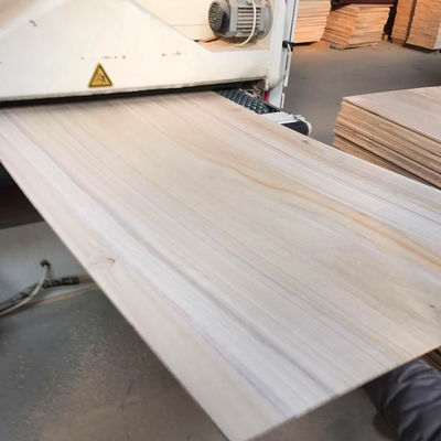 Design contemporain style AA Grade Paulownia planche de bois avec compétitif de Qingfa
