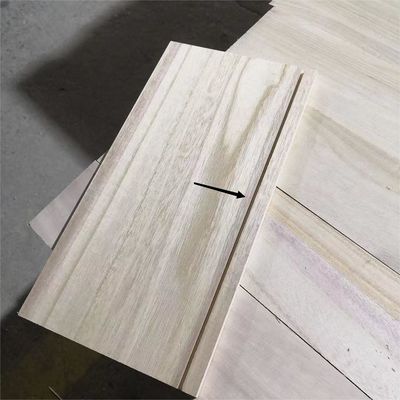 Moderne style de conception des panneaux latéraux du tiroir de pin avec des copeaux de bois de pin