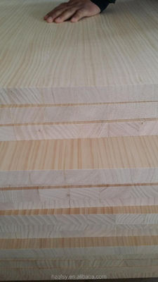 Planche de bois de pin massif personnalisable avec un style de conception traditionnel et une qualité de bois AB