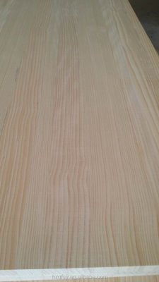 Plaque de bois massif de pin personnalisable avec une teneur en eau de 8 à 12% et une texture naturelle