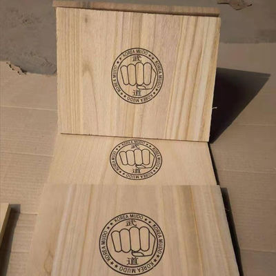 Logo personnalisé Taekwondo planche en bois pour la planche de rupture dans l'équipement sportif