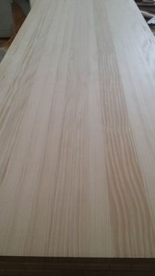 Panneau de pin en bois massif Panneau de pin à doigts en bois massif Panneau de pin