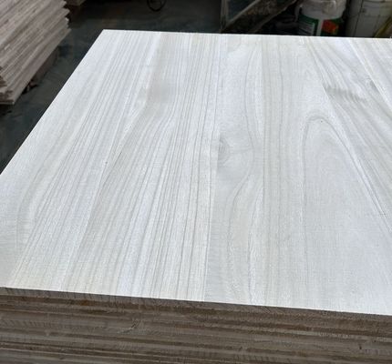 Panneau de table en bois de paulownia certifié FSC en 2440x1220 ou 1200x600 ou taille personnalisée