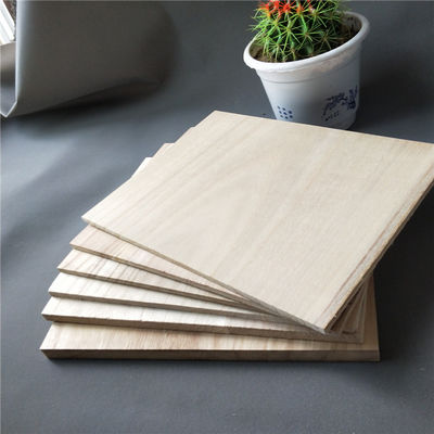 Planches d'arts martiaux 225x300mm Paulownia planche de bois de rupture dans les 3-30MM épaisseur