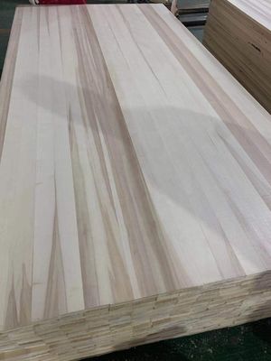 Planche en bois massif de peuplier de 18 mm pour panneaux personnalisés 100-1220 mm Largeur Populus spp