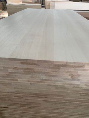 Planche en bois massif de peuplier de 18 mm pour panneaux personnalisés 100-1220 mm Largeur Populus spp