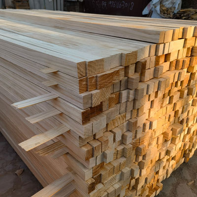 Meubles d'intérieur Zealand Pine Radiata Pine Square Solid Wood Strips Boards AA AB BB