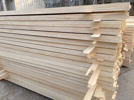 Meubles d'intérieur Zealand Pine Radiata Pine Square Solid Wood Strips Boards AA AB BB