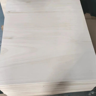 Matériaux pour la décoration de la maison Tablette blanchie Paulownia avec support technique en ligne