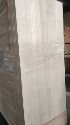 Solution totale de la carte blanchie de paulownia 2440*1220 mm pour les projets en vente