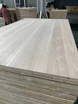 Épaisseur 3 mm-55 mm Bois de paulownia en bois à bord bois de bois de bois pour meubles en bois massif