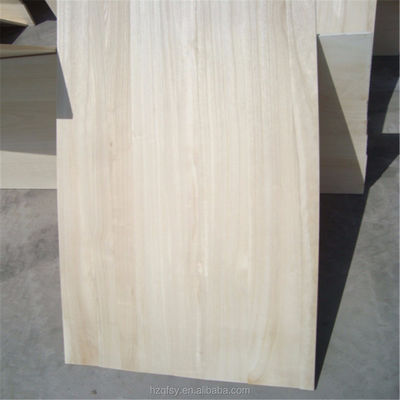 A.A. Grade Armoire de mobilier Paulownia bois massif bois de bois avec une teneur en humidité de 8% à 12%