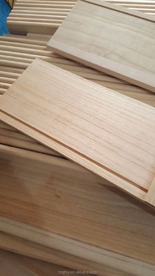 A.A. Grade Armoire de mobilier Paulownia bois massif bois de bois avec une teneur en humidité de 8% à 12%