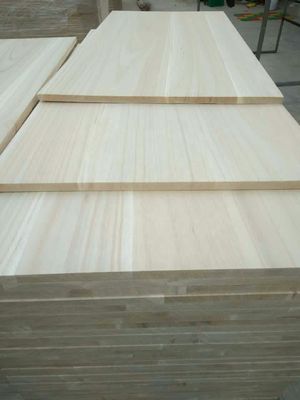Panneau en bois de peuplier Panneau en bois massif AA AB Longueur de grade 100 mm-2440 mm Assistance technique en ligne