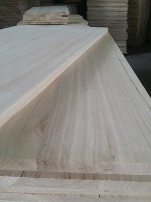Texture naturelle Meubles en bois massif Poivre Paulownia Pin Planche bord de plaque collée