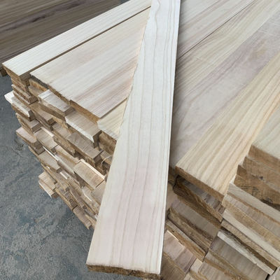 Fiches de bois de paulownia à une teneur en humidité de 8% à 12%
