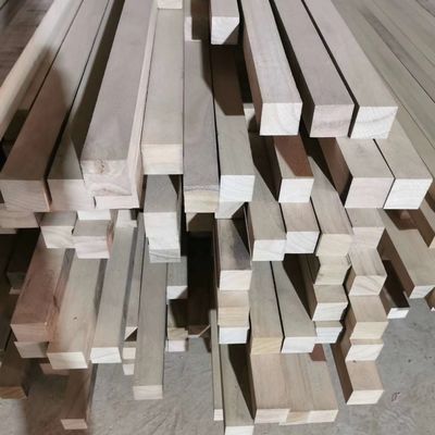 Taille personnalisée 3-50 mm Bandes de bois de paulownia pour les solutions de projet