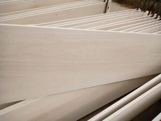Taille personnalisée 3-50 mm Bandes de bois de paulownia pour les solutions de projet