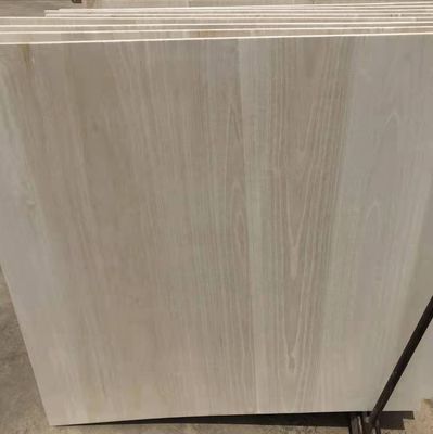 Taux d'humidité de 8% à 12% en bois de paulownia