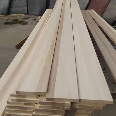 Panneaux en bois massif de couleur naturelle ou blanchi