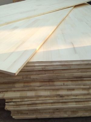 100 mm-2440 mm de longueur en bois de peuplier blanchi pour le salon