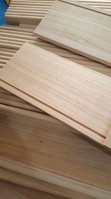 Contenu en humidité 8%-12% Tableau de tiroir pour meubles en bois