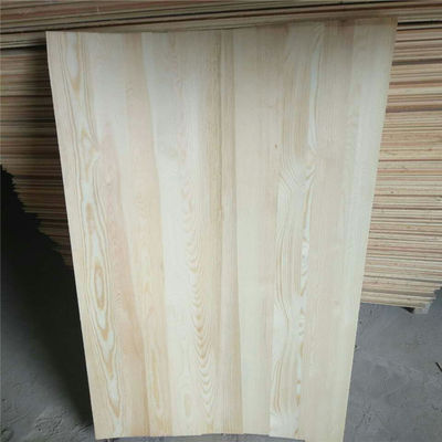 Atelier bois de bois de pin massif utilisé pour les meubles