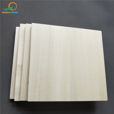 280-300 kg/Cbm Densité bois de peuplier Bois pour projets de travail du bois