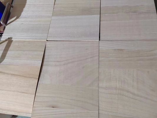 100 mm à 2440 mm Longueur Qingfa FSC 100% Paulownia Pine Bois de Karaté Taekwondo