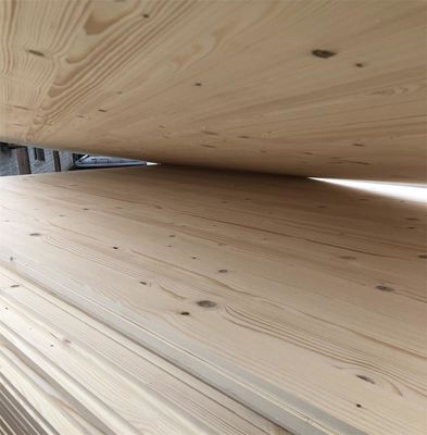 Contenu en humidité 8-12% surface lisse poncée bois d'épinette durable