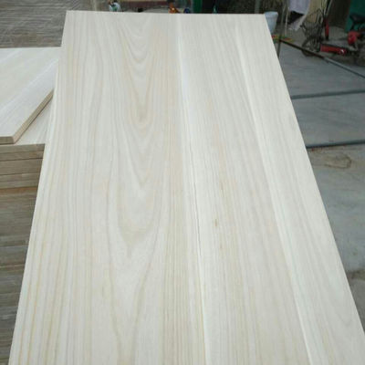Design moderne 2440X1220 planche de bois massif de paulownia avec 280-310 kg/m3