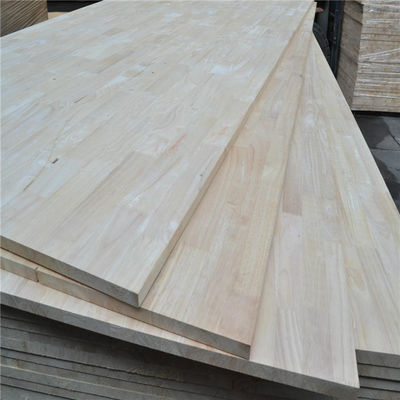 En caoutchouc, en bois, en bois, en bois, en bois, en bois.