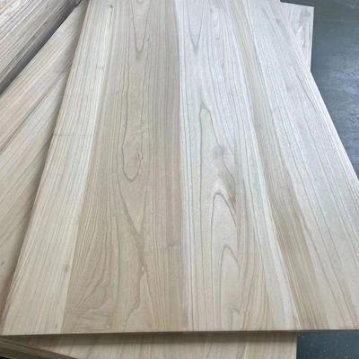 Moderne design Paulownia Panneau solide Largeur 100-1220 mm pour les applications décoratives