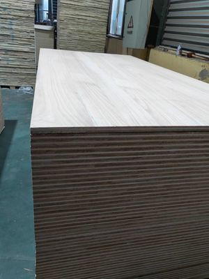 Capacité de solution de projet Autres Panneaux multicouches en bois massif certifiés FSC à 100%
