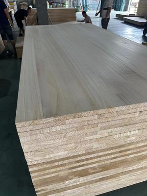 Panneaux peints en bois massif certifiés FSC