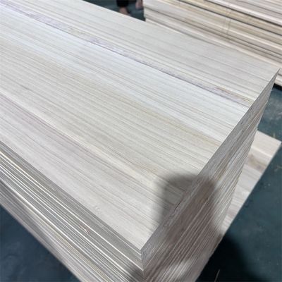 Taille personnalisée bois de bois massif de paulownia pour le bois naturel ou la finition blanchie