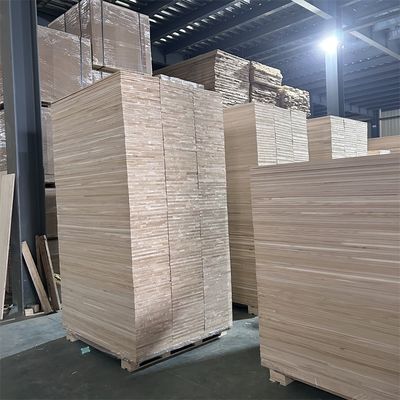Panneau en bois massif au Brésil Paulownia Bois avec service après-vente 2440x1220 ou 1200x600