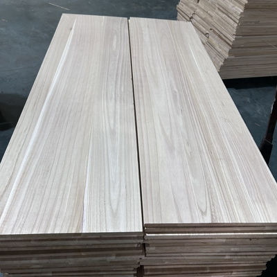 Panneaux en bois massif de paulownia naturel de qualité AB ou ABC avec finition en bois naturel blanchi