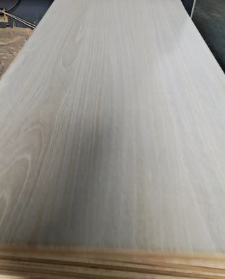Plaque en bois de paulownia en trois couches pour porte Temps de production 5-15 jours Couleur naturelle