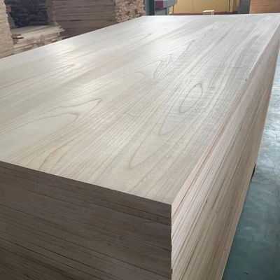 Planches de bois massif Paulownia Faisceaux de bois pour la résolution de projets Autres
